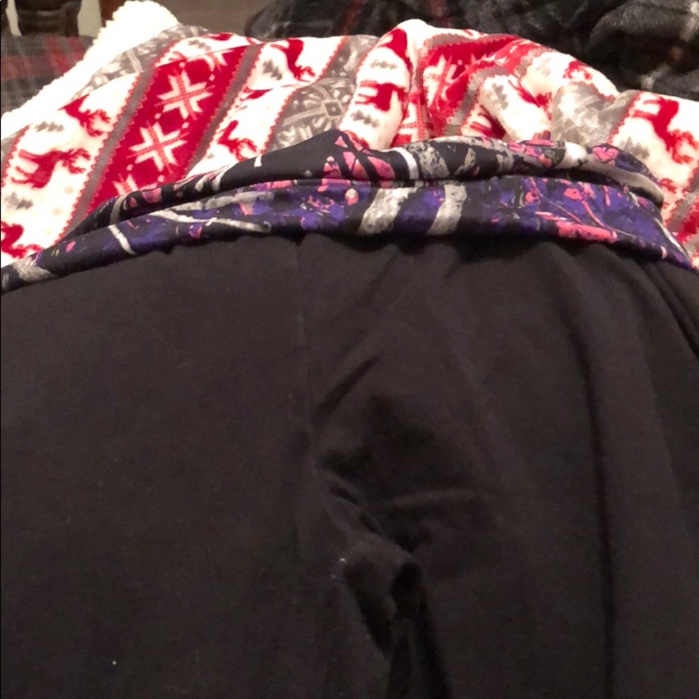 Muddy girl yoga pants